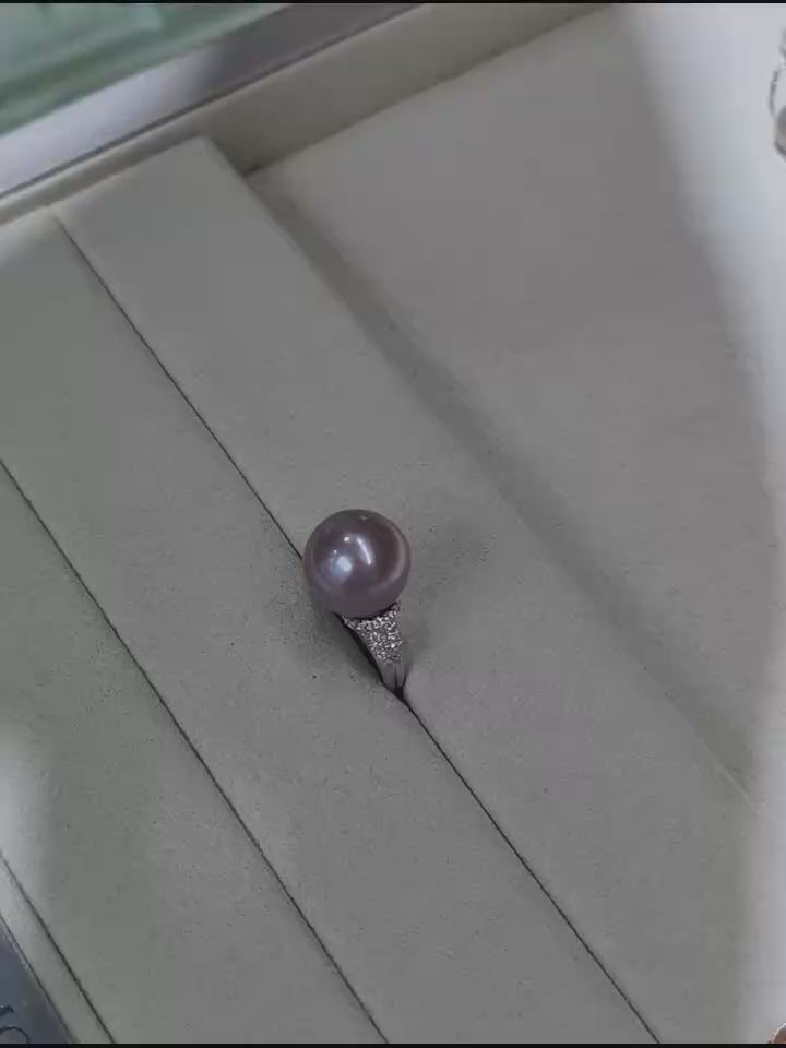 Video of 12–13mm deep purple Edison freshwater pearl ring in S925 sterling silver showing luster, color, and full setting